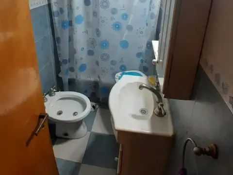 Depto Tipo Casa en Venta de 4 ambientes