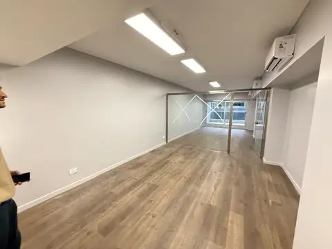 Oficina en Alquiler en Retiro, USD 1.230