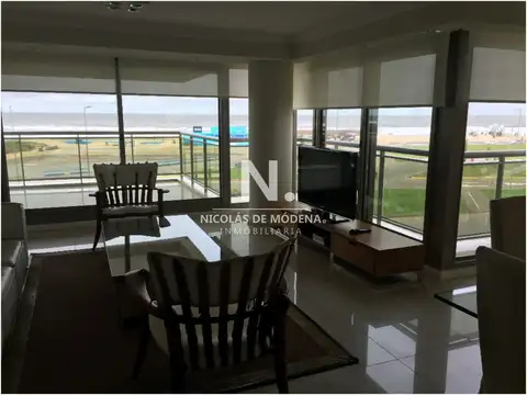 Departamento 4 ambientes con 3 baños