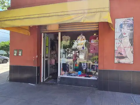 Vendo local 31 Mt². Muy Buen estado y Ubicacion