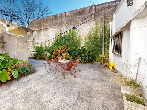 Casa en Venta en Parque Avellaneda, USD 110.000