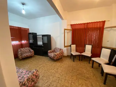 Depto Tipo Casa 3 ambientes con 1 baño
