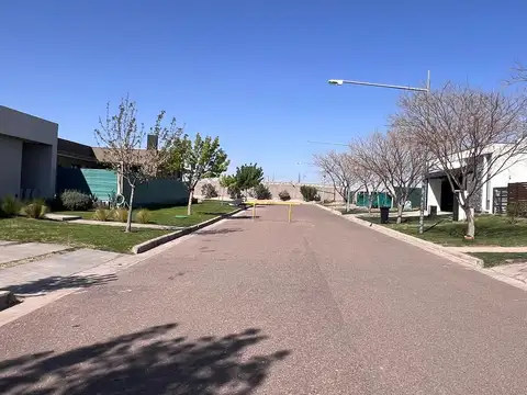 Terreno en Venta 15  mts Frente