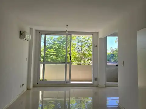 Franklin Delano Roosevelt 5500, Piso 4