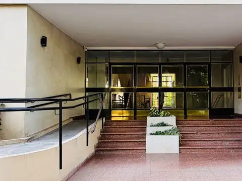 Virrey del Pino 1400