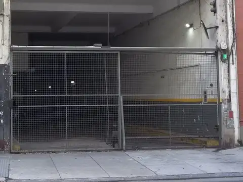 COCHERA FIJA PB/ CUBIERTA/ ACCESO HORIZONTAL/ CTROL REMOTO/ VIGILANCIA/ CAMARAS 24hs/ EXP $ 66.000