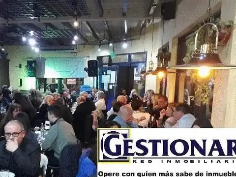 Av. J. D. Perón 2100