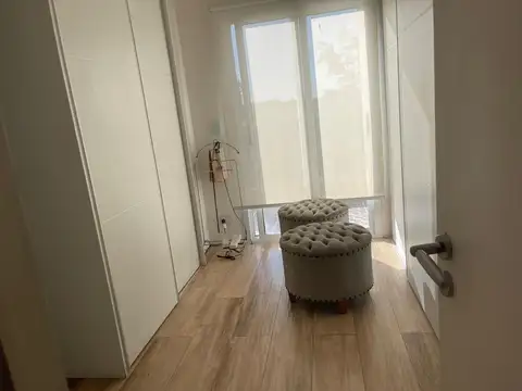 Casa 6 ambientes con 3 baños