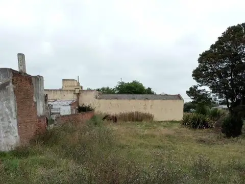 Terreno en Venta en Miramar, USD 28.000