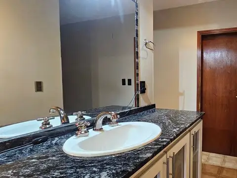 Casa en Venta al Oeste