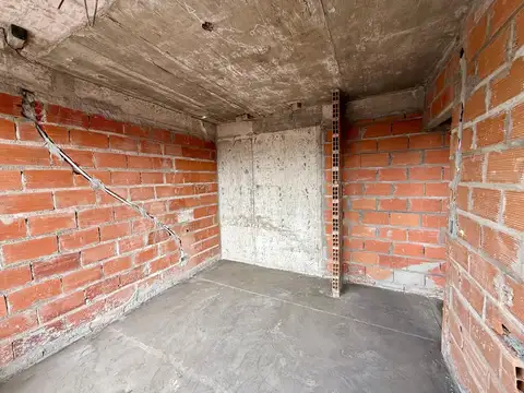 DOS AMB AL CONTRA FRENTE. VTA. EN POZO. ADELANTO Y CUOTAS FIJAS EN PESOS