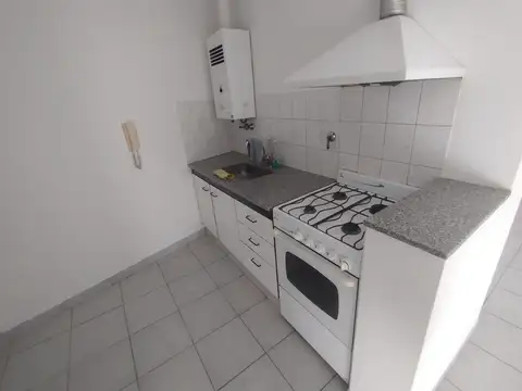 Alquilo departamento 1 dormitorio Ov. Lagos y Mendoza