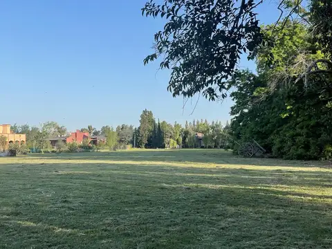 Terreno en Venta en Manzanares, USD 49.000