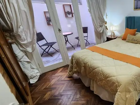 Alquiler temporal 2 Amb, 2 patios amoblado Flores