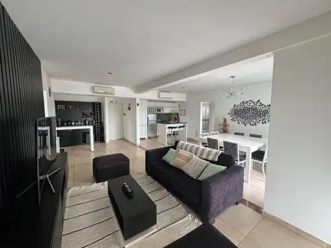 Departamento en Alquiler en Quilmes, $ 1.100.000