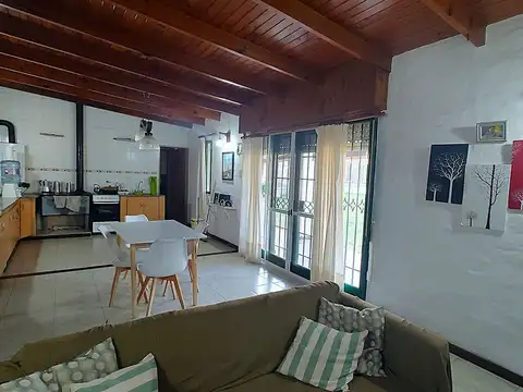 Casa en Venta en Arana, USD 62.000
