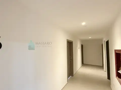 Avenida Olivera 100, Piso 6