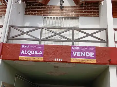 Triplex 4 ambientes en zona residencial ubicado en La Costa!