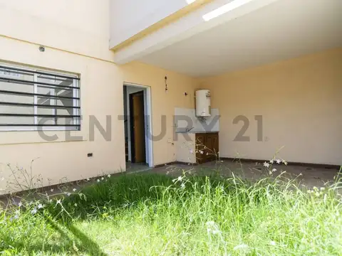 46 entre 137 y 138 2100, Piso 0