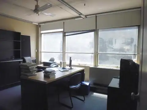 Oficina en Alquiler en Centro, $ 0