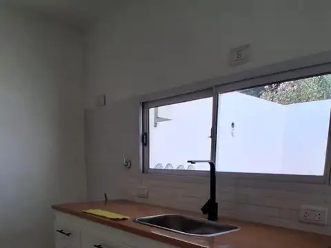 Casa en Venta en Ituzaingo, USD 72.000