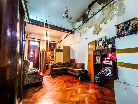 Casa 11 ambientes con 6 baños