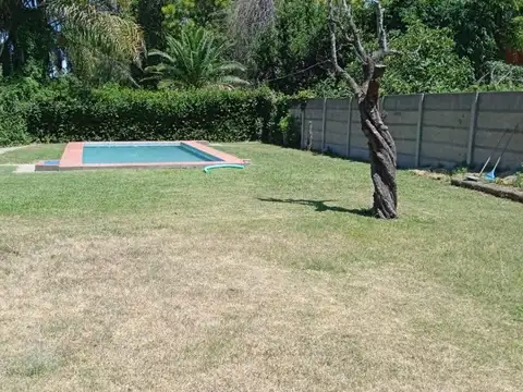 Casa en Venta con 1 cochera