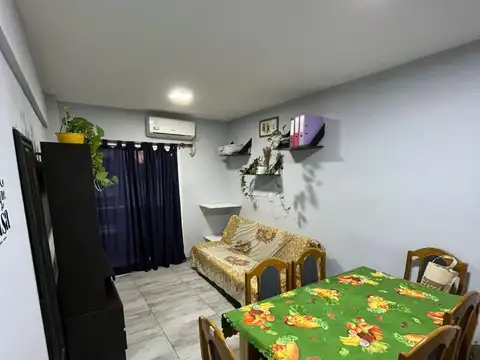 Ricchieri 1006 , Piso 5