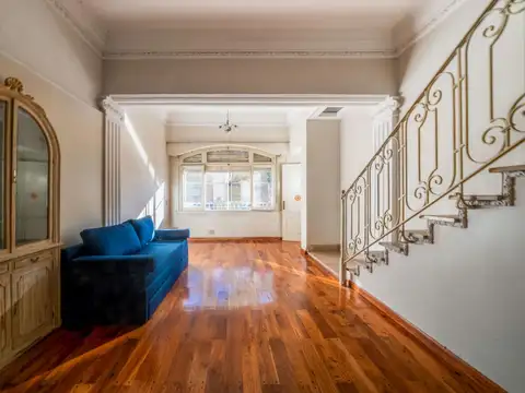 PH tipo casa de 5 ambientes en venta en Villa del Parque