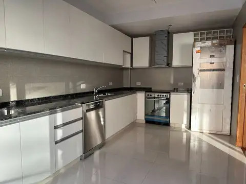 Departamento en Alquiler de 3 ambientes