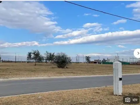 VENTA LOTE 262 m2 APTO DUPLEX DOCTA - FINANCIACION