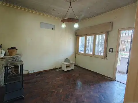 Casa en Venta en Remedios De Escalada, USD 85.000