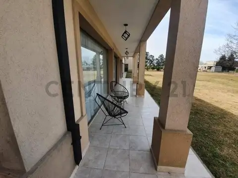 Casa en Alquiler en San Vicente, USD 2.500