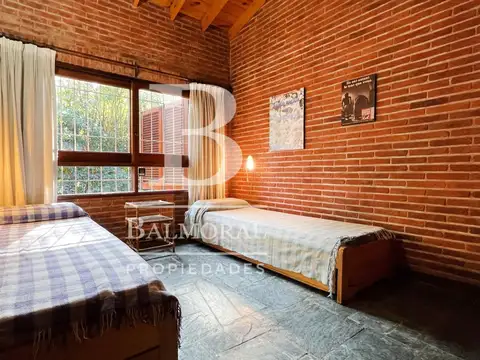 Casa en Alquiler - Zona Centro / REF: 8707