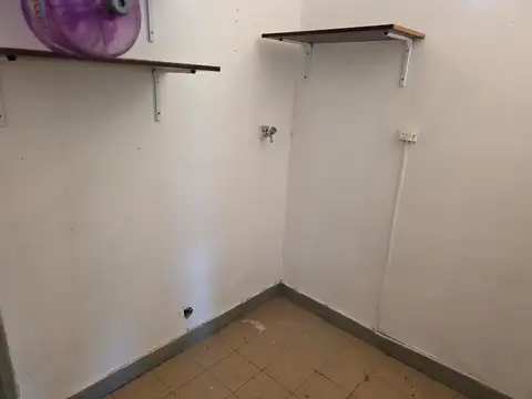 Depto Tipo Casa en Alquiler 55 años