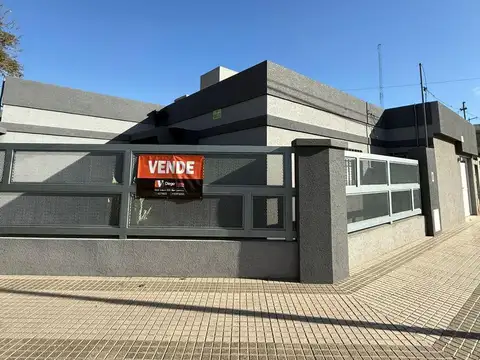 Casa en  Venta en la ciudad de San Lorenzo