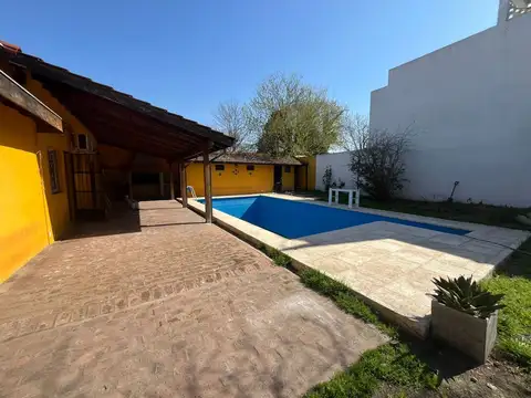 Casa en Venta en San Miguel, USD 215.000