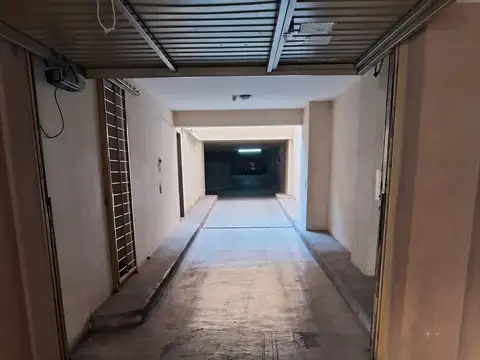 Avenida Colon 700, Piso 1 piso