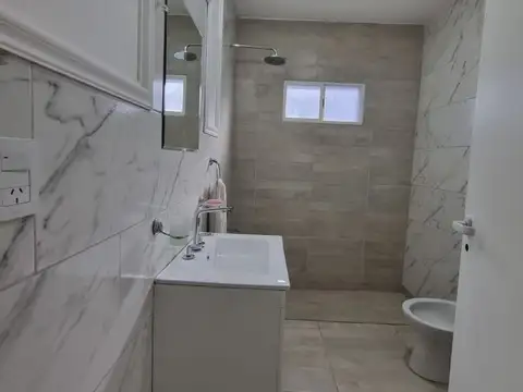 Casa - Venta - Argentina, Miramar - Paseo de las Charitas y Templanza 280