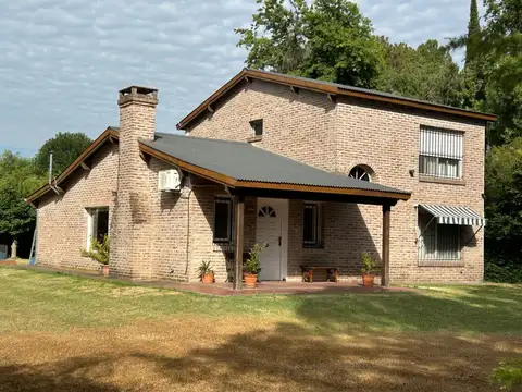 VENTA CASA QUINTA 5 AMBIENTES COMARCA DEL SOL