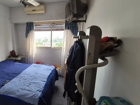 DEPTO EN VENTA EN MUY BUEN EDIFICIO ! BALCON - LINDA VISTA, VISITELO...