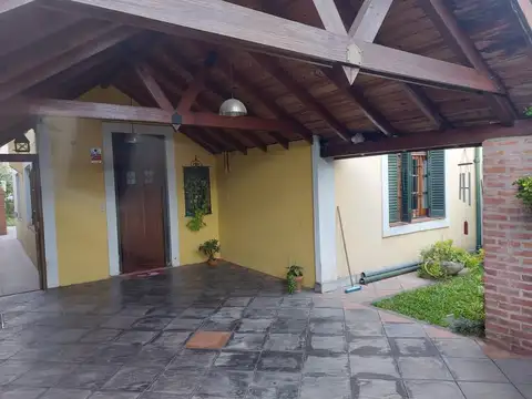 Casa - Venta - Argentina, La Matanza - Viamonte 200