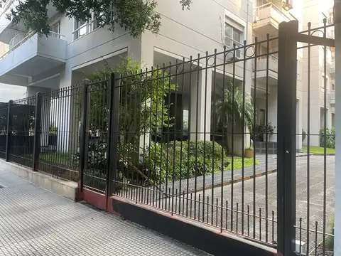 Otamendi 500, Piso 1