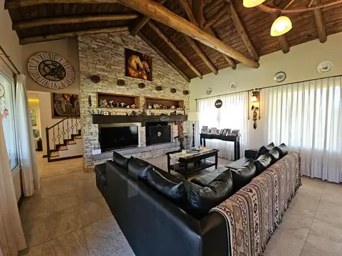 Casa en Venta en La Elina, USD 335.000