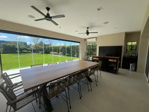 Casa en Alquiler Temporal en Las Liebres, USD 6.300