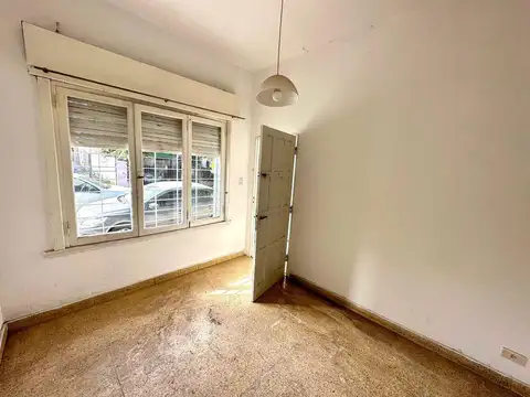 Depto Tipo Casa en Alquiler de 1 dormitorio