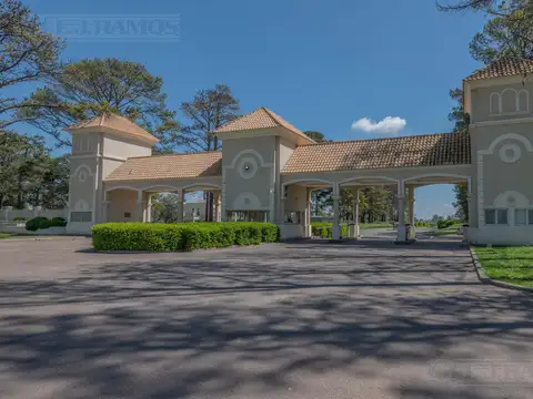 Terreno en Venta en Los Pinares Country Club, USD 76.065