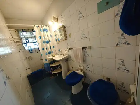 Depto Tipo Casa en Venta con 1 cocheras