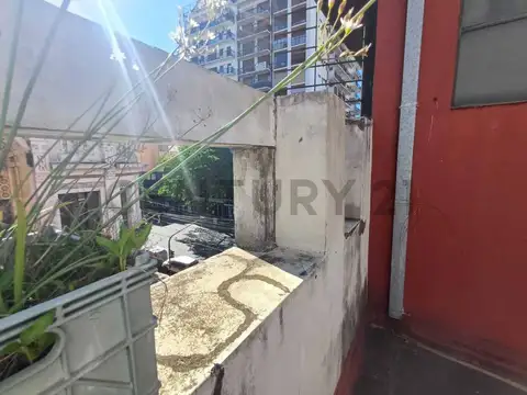 Venta de Local en Ochava en Av. Rivadavia Almagro