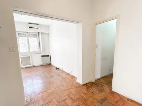 Departamento en Venta en Flores, USD 135.000